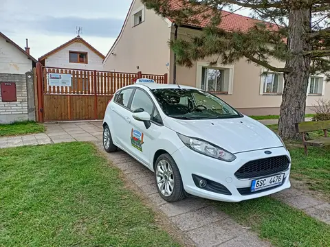 Ford Fiesta 1.25 – výcvikové vozidlo Autoškoly Noháček