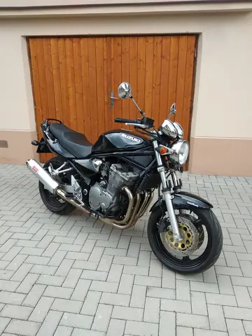 Suzuki Bandit 600 – výcvikové vozidlo Autoškoly Noháček
